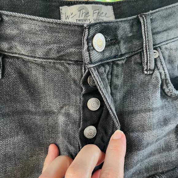 Free People We The Free Black Button Fly Denim Shorts Size 27 - Picture 4 of 11
